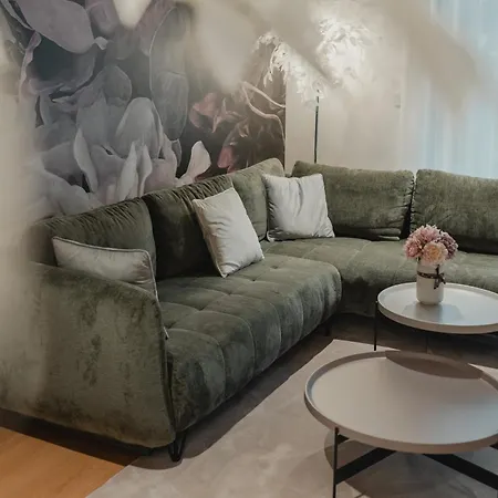 City Residence Apartment