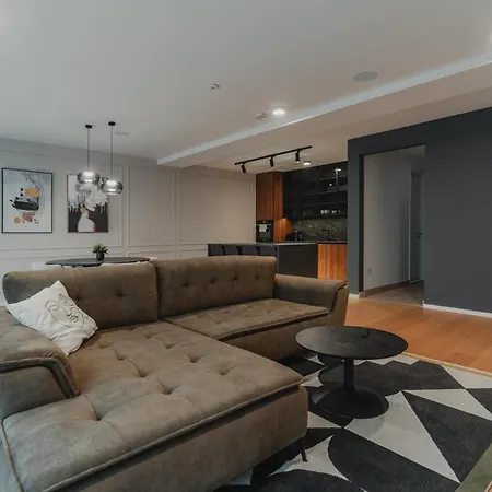 City Residence Apartment *