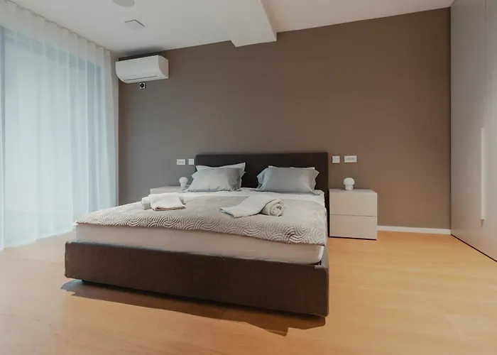 City Residence 公寓 *